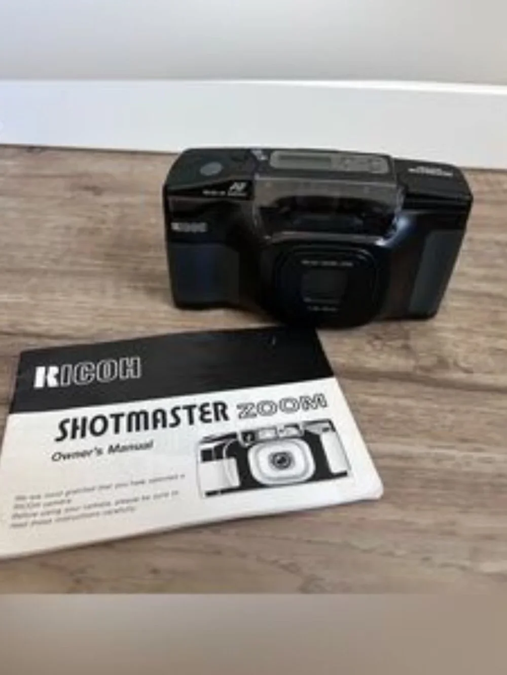 Ricoh Shotmaster Zoom film Camera Black vintage 1989 with manual photos picture